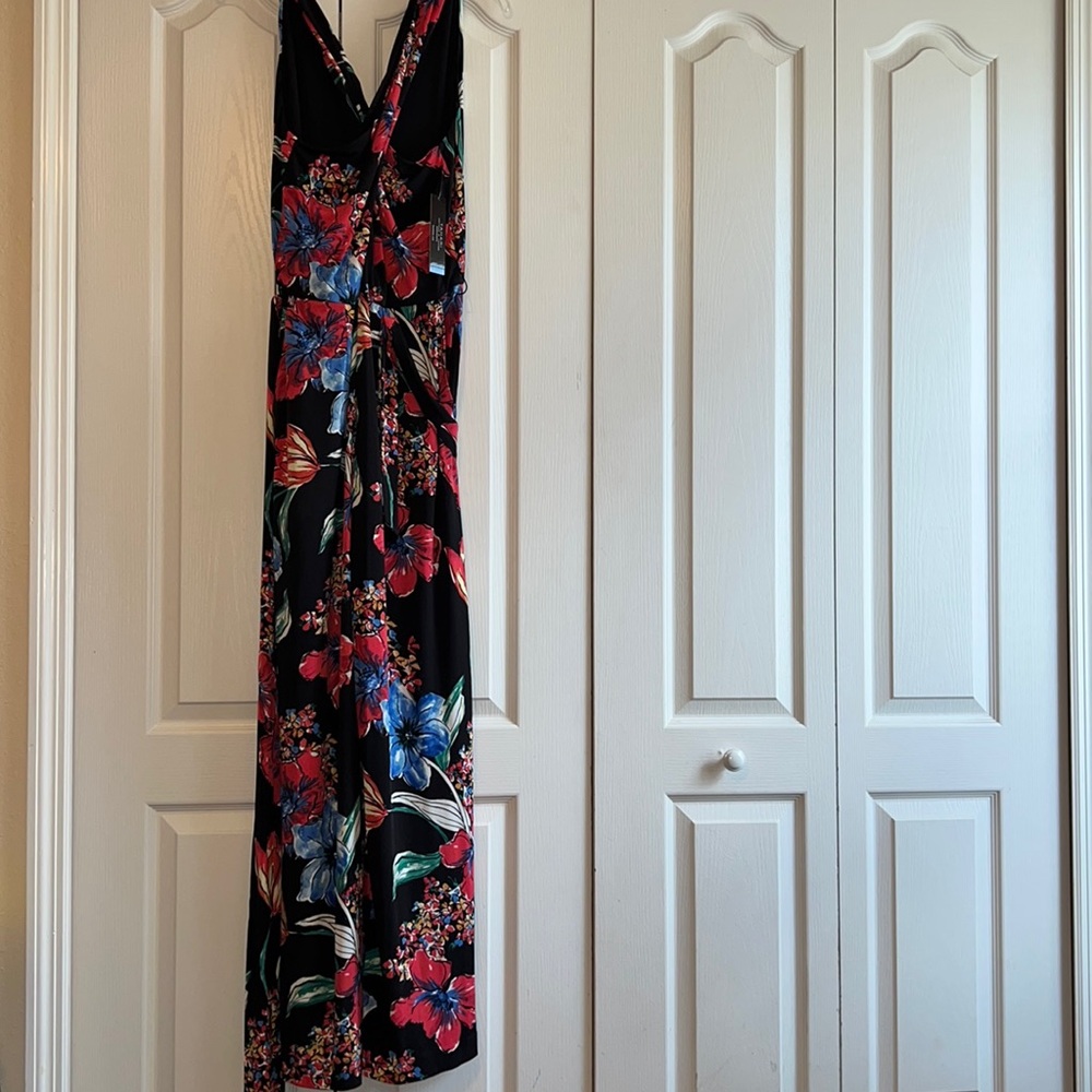 Tahari Flora Jumpsuit Size 14 NWT